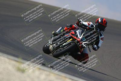 media/Sep-21-2025-TrackDaz (Sun) [[277c75b276]]/B Group/1220pm (Turn 2)/